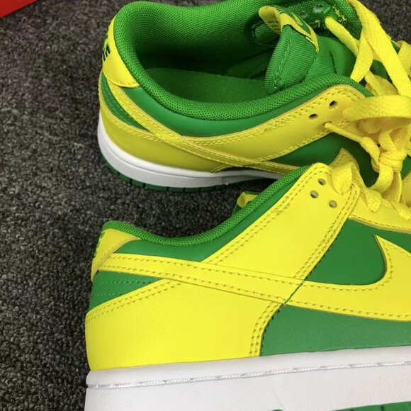 New Nike Dunk Brazilian Women's Sports Shoes - Picture 4 of 6